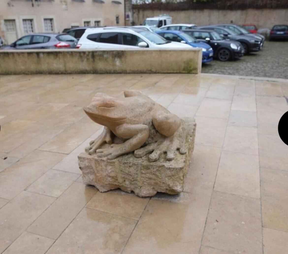 "La Petite Maison" Triplex Au Centre Ville - Les Terres Du Roy Avallon Bagian luar foto