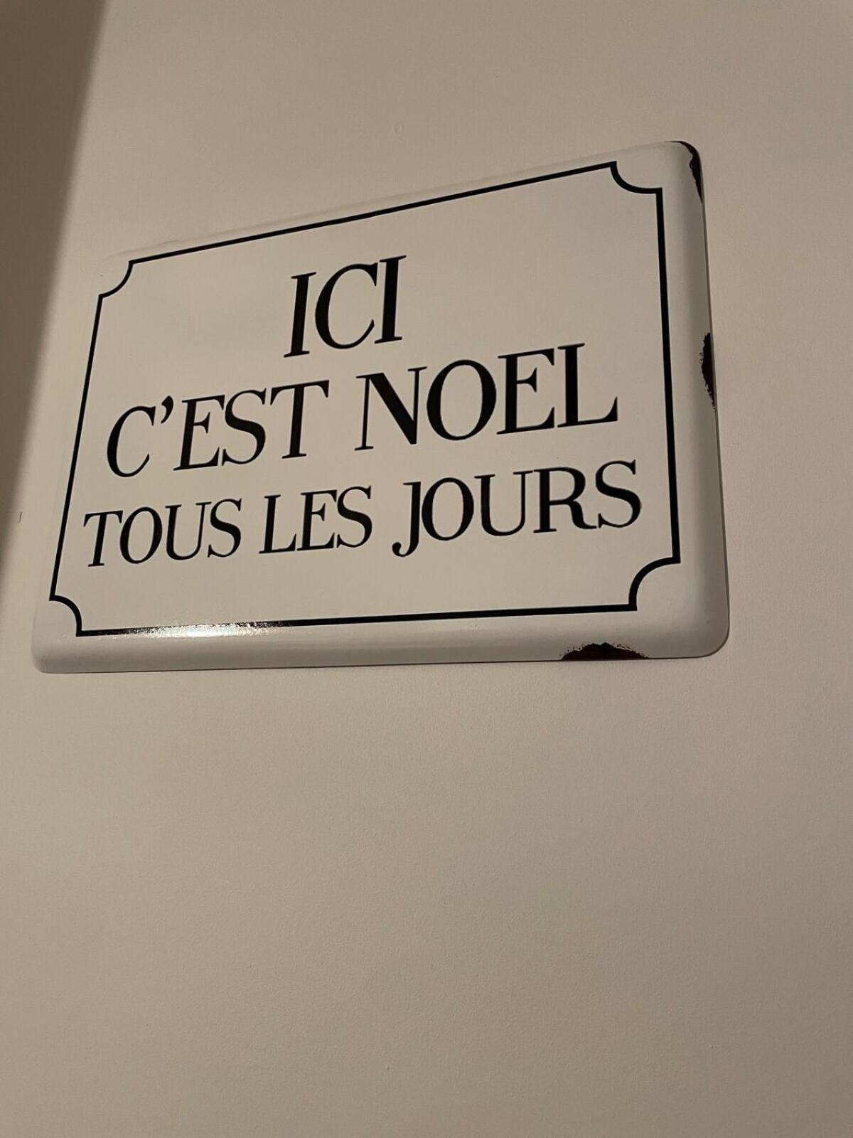 "La Petite Maison" Triplex Au Centre Ville - Les Terres Du Roy Avallon Bagian luar foto