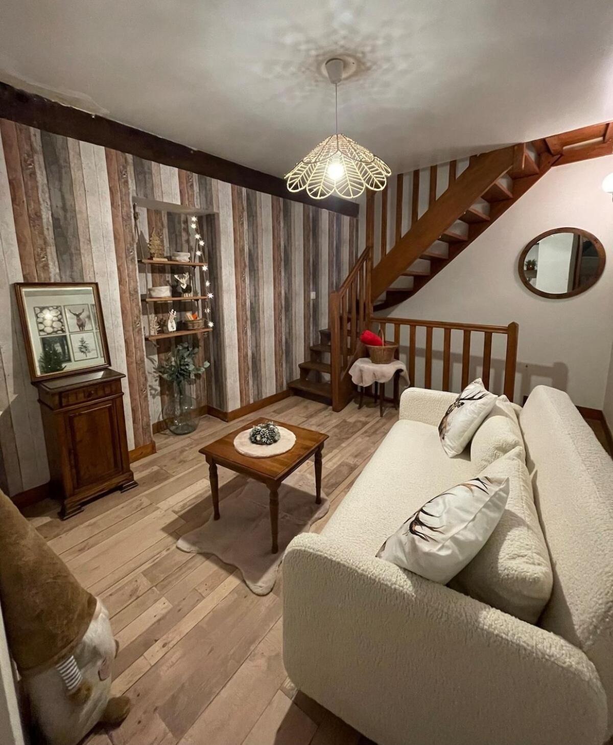 "La Petite Maison" Triplex Au Centre Ville - Les Terres Du Roy Avallon Bagian luar foto