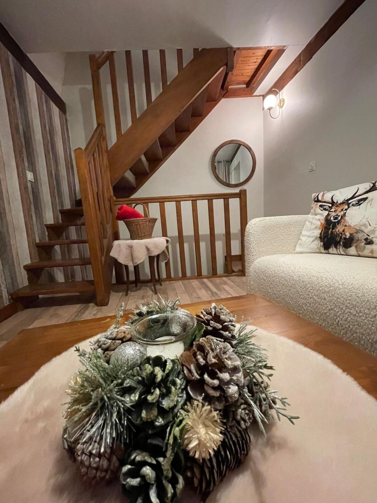 "La Petite Maison" Triplex Au Centre Ville - Les Terres Du Roy Avallon Bagian luar foto